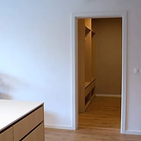 Gardinn - Free Parking And Quiet Garden Hotel Bratislava