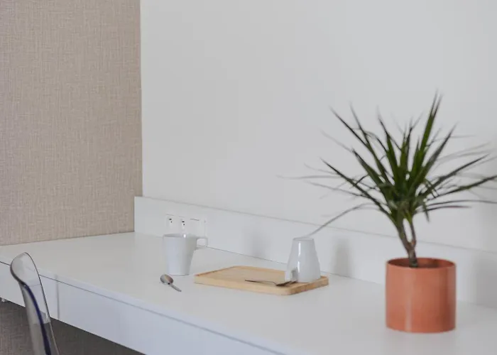 Taxis - New فندق 2*